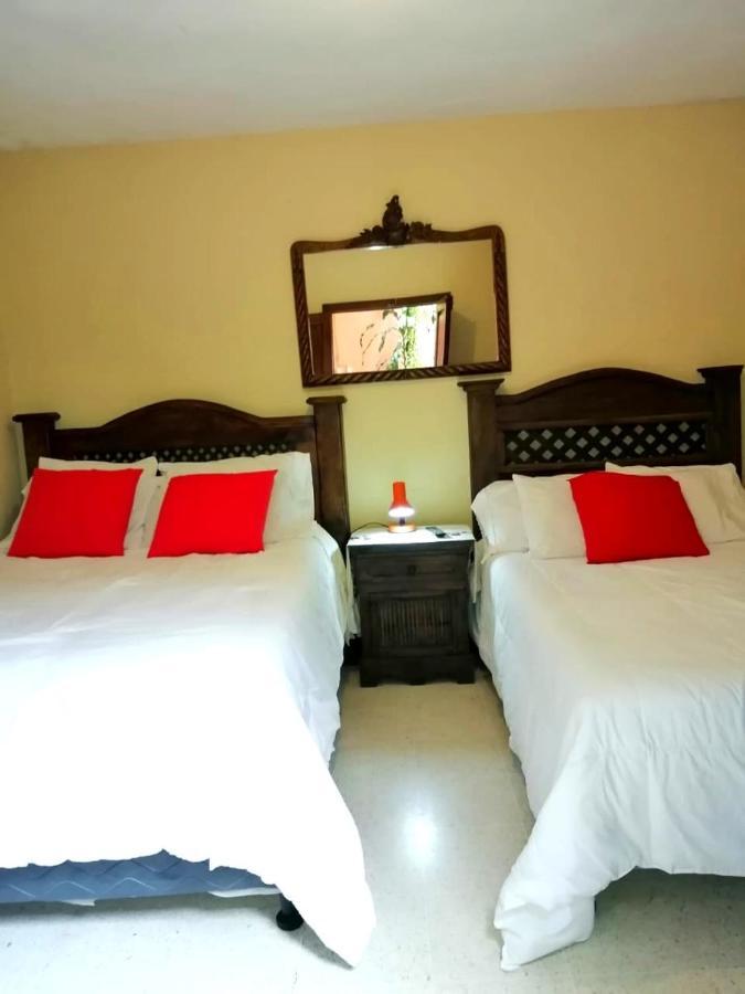 Casa De Leon Hotell Antigua Eksteriør bilde