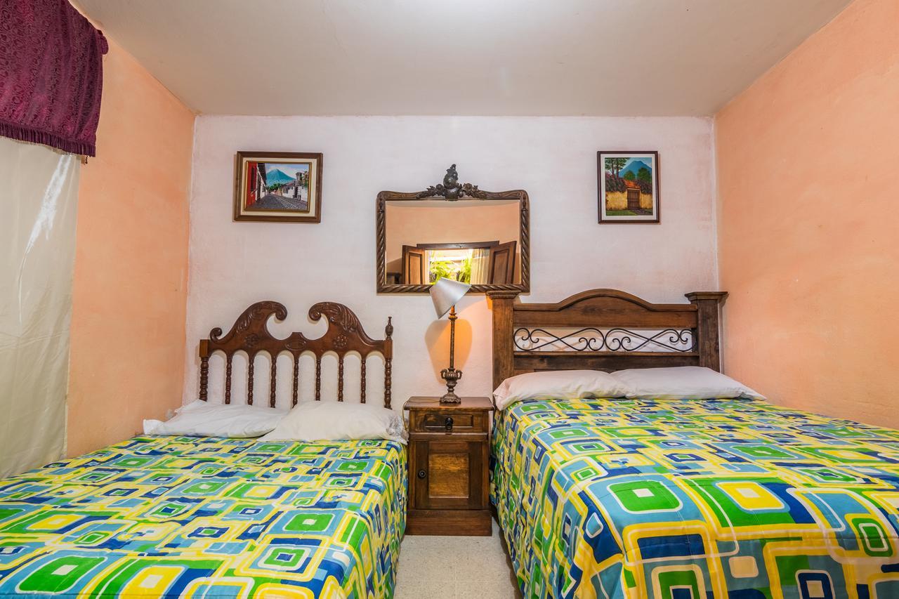 Casa De Leon Hotell Antigua Eksteriør bilde